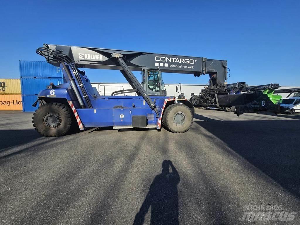 Kalmar DRG420-60S5 Reach-Stacker