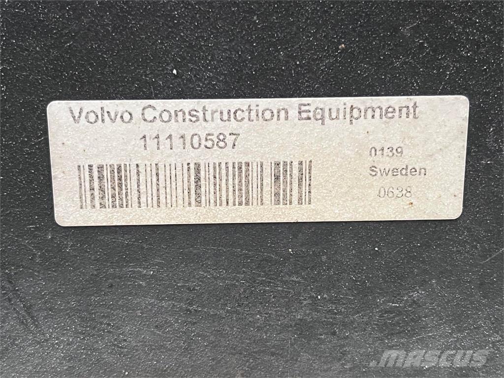  Blæser & køler, Volvo L90E Motoren