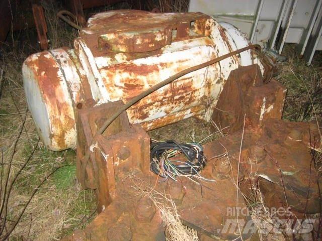Demag 15 ton Fahrstühle, Seilwinden und Bauaufzüge
