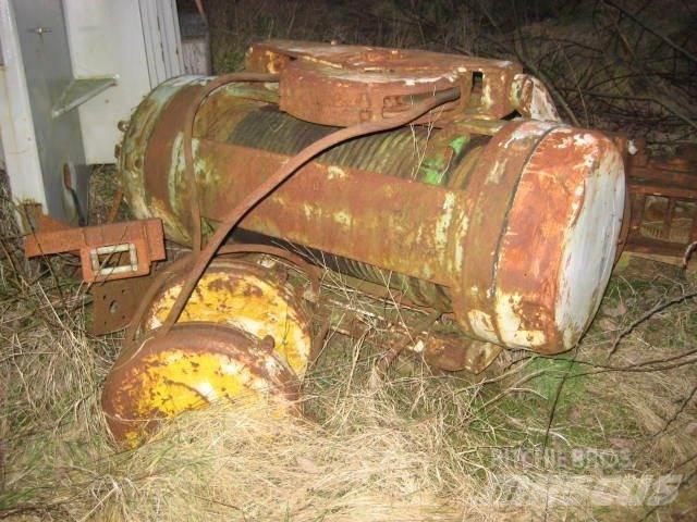 Demag 15 ton Fahrstühle, Seilwinden und Bauaufzüge