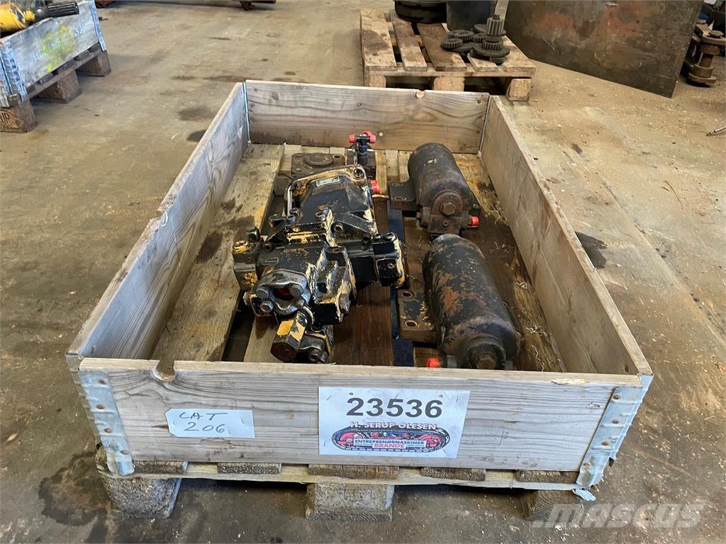  Diverse dele ex. Cat 206 Hydraulik