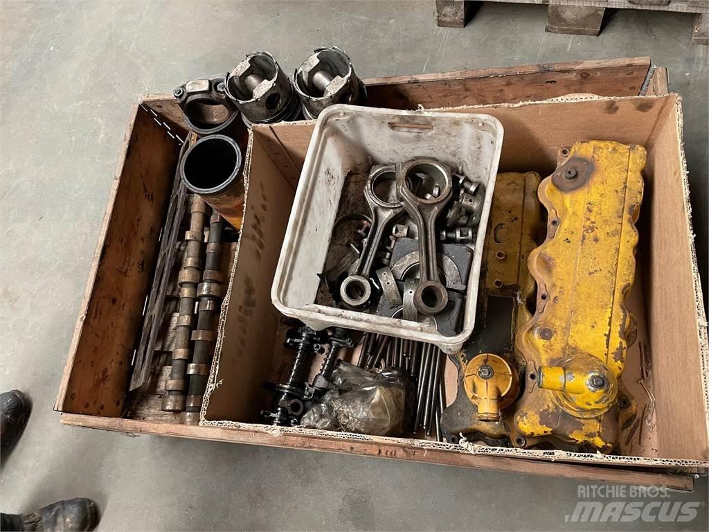  Diverse dele ex. Cat 3304 Motoren