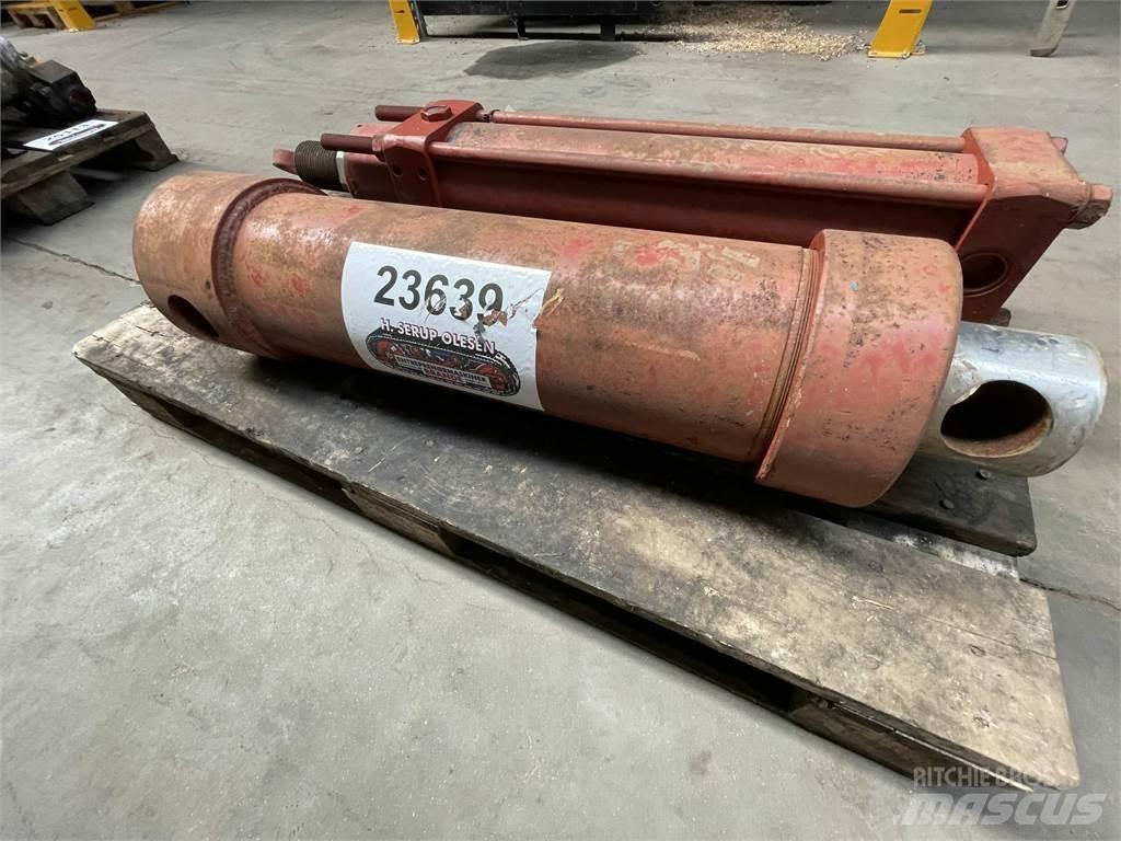  Hydr. cylinder Hydraulik