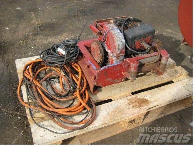  Spil - 24 volt Fahrstühle, Seilwinden und Bauaufzüge