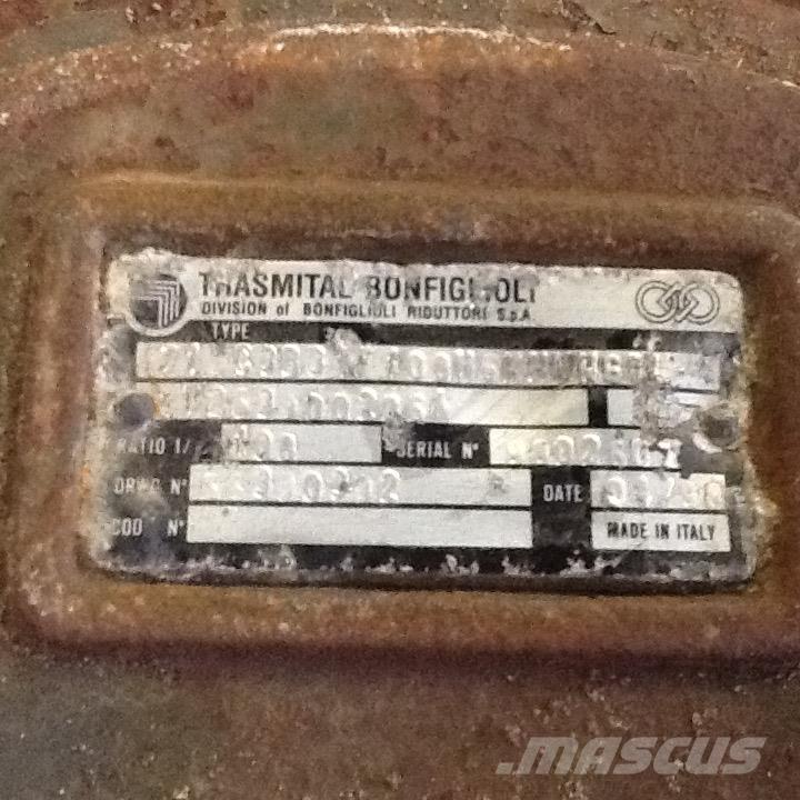 Volvo EC340 Køregear Getriebe
