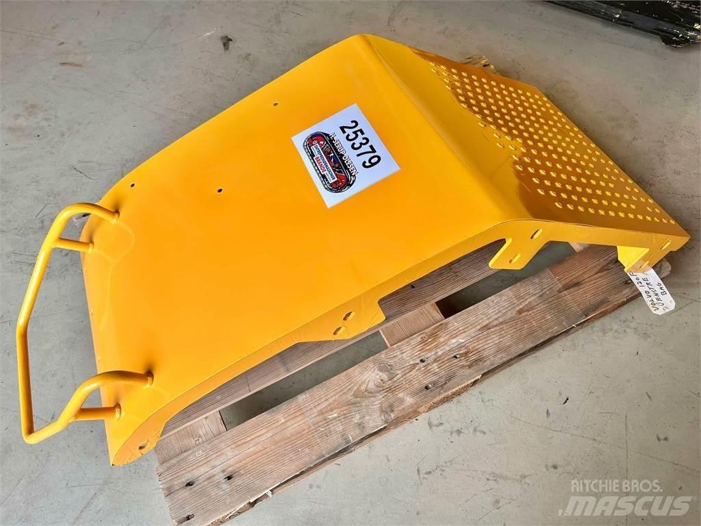 Volvo L120F bagskærm Andere Zubehörteile