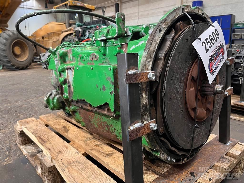 Volvo SR1700 transmission Getriebe