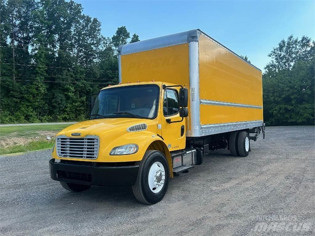 Freightliner M2106 Kofferaufbau