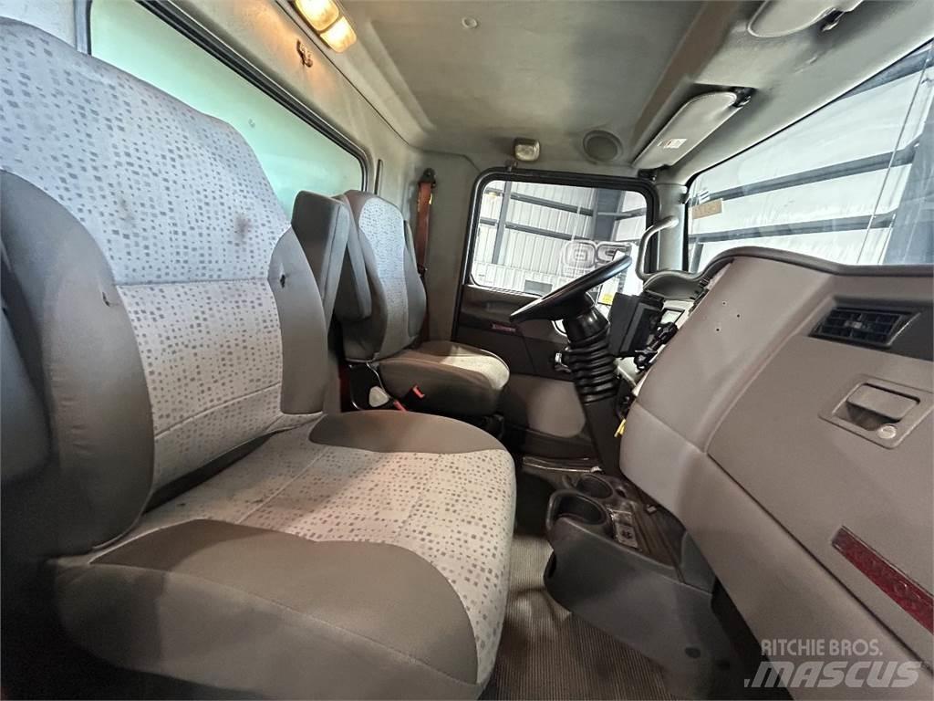 Kenworth T270 Kofferaufbau