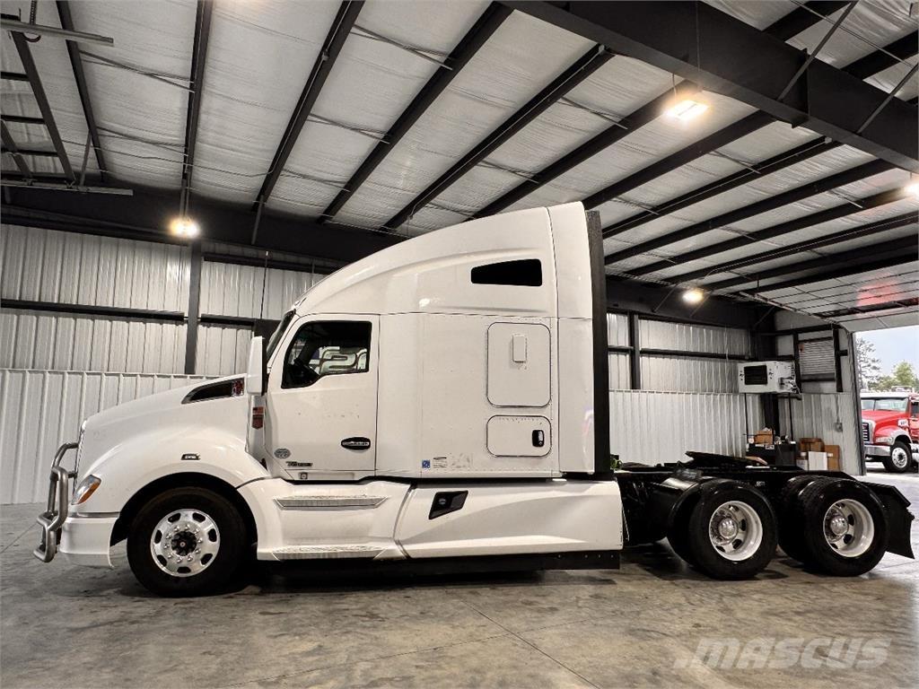 Kenworth T680 Sattelzugmaschinen