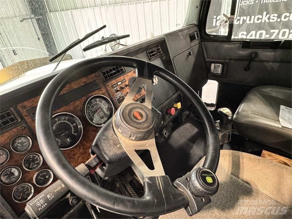 Kenworth T800 Sattelzugmaschinen