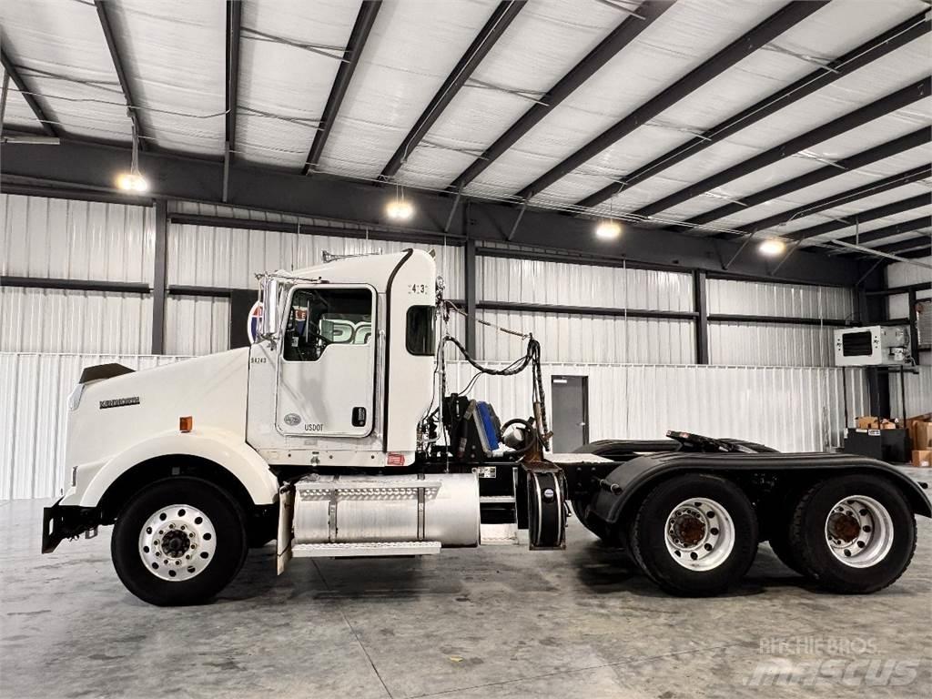 Kenworth T800 Sattelzugmaschinen