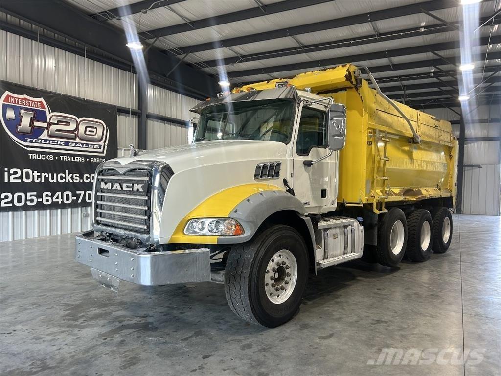 Mack Granite Kipper