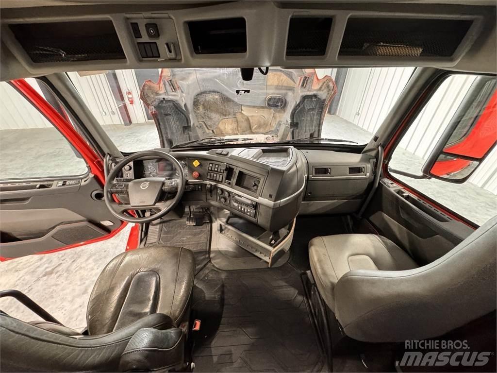 Volvo VNL64T740 Sattelzugmaschinen