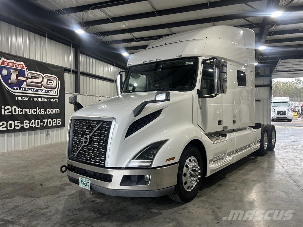 Volvo VNL64T740 Sattelzugmaschinen