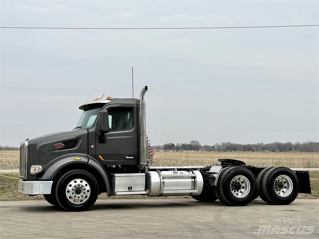 Peterbilt 567 Sattelzugmaschinen