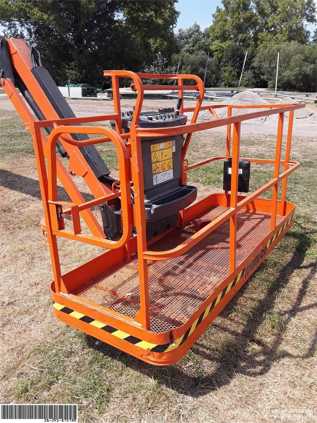 JLG 660SJ Gelenkteleskoparbeitsbühnen