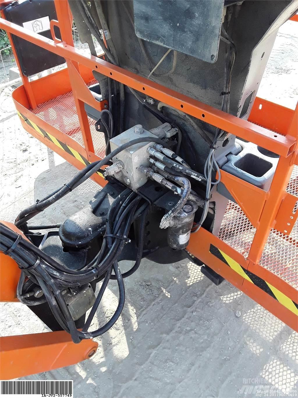 JLG 860SJ Gelenkteleskoparbeitsbühnen