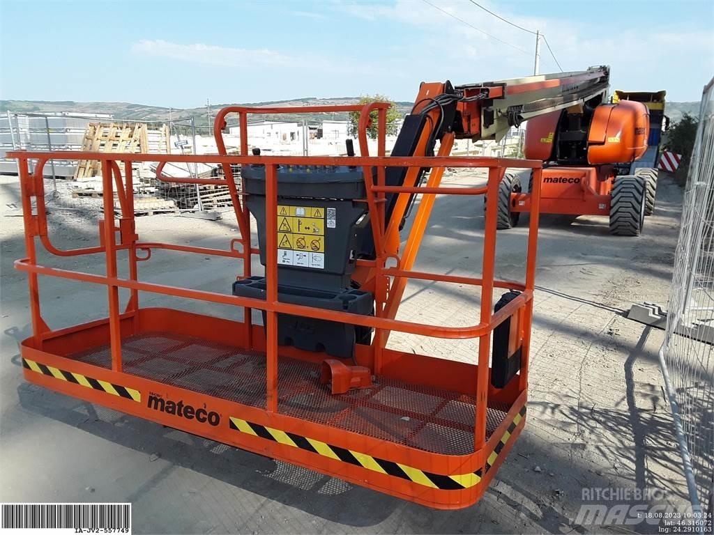 JLG 860SJ Gelenkteleskoparbeitsbühnen