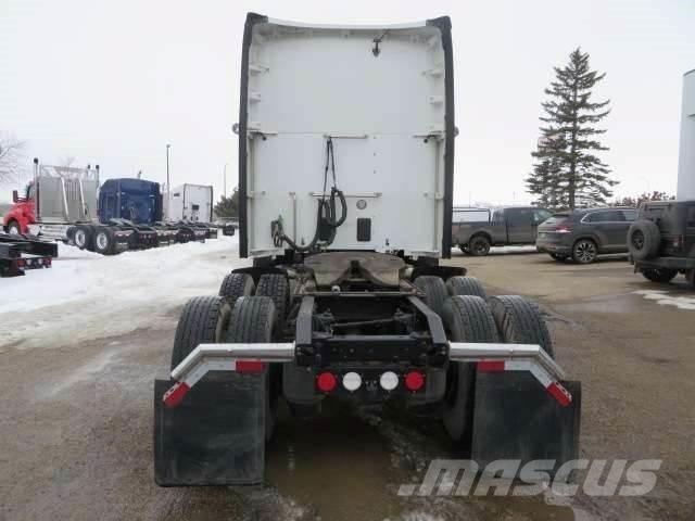 Kenworth T680 Sattelzugmaschinen