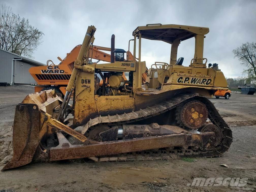 CAT D6H Bulldozer