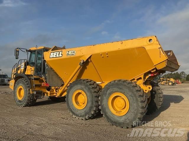 Bell B30E Dumper - Knickgelenk