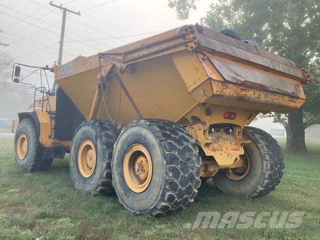 Bell B50D Dumper - Knickgelenk