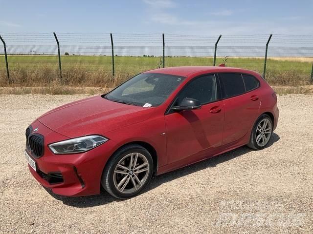 BMW 118i PKWs