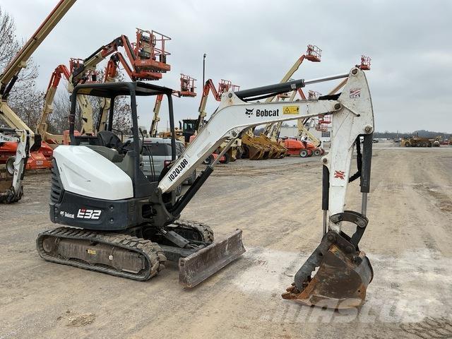 Bobcat E32 Raupenbagger