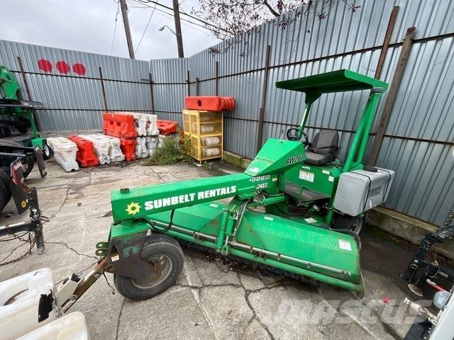 Broce BW260-8 Innenraumkehrmaschinen