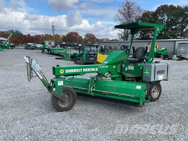 Broce BW260-8 Innenraumkehrmaschinen