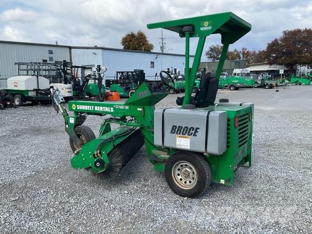 Broce BW260-8 Innenraumkehrmaschinen