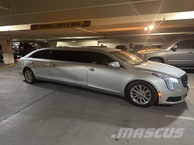 Cadillac XTS PKWs