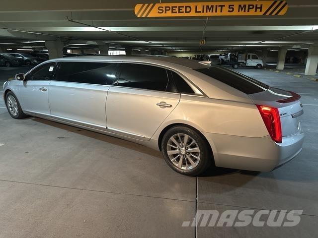Cadillac XTS PKWs