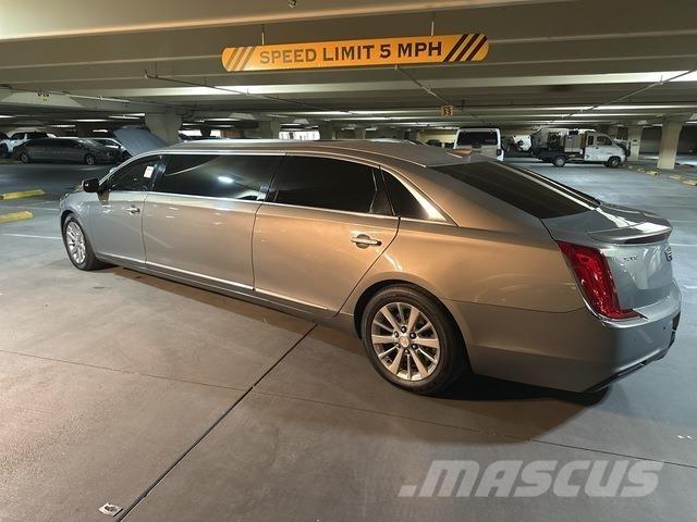 Cadillac XTS PKWs