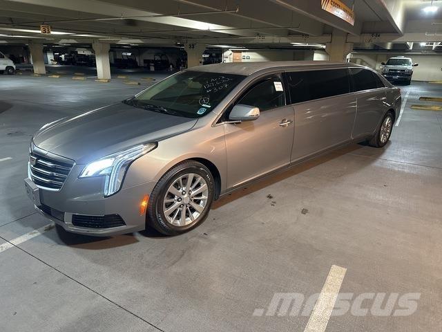 Cadillac XTS PKWs
