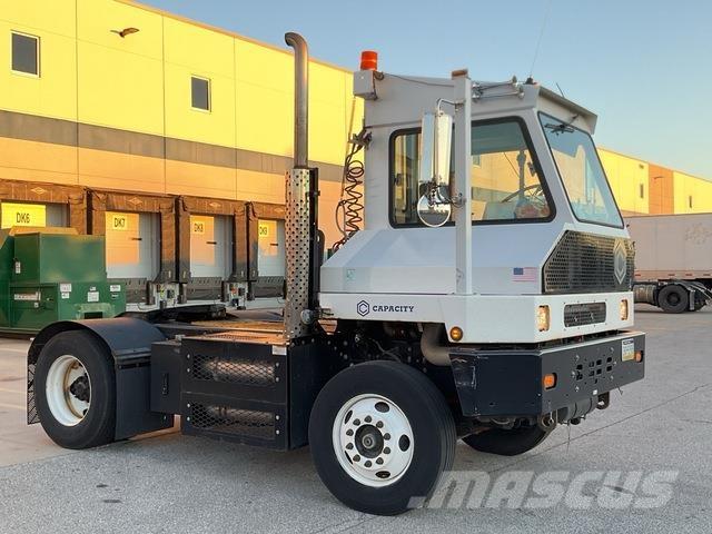 Capacity  Terminalzugmaschinen