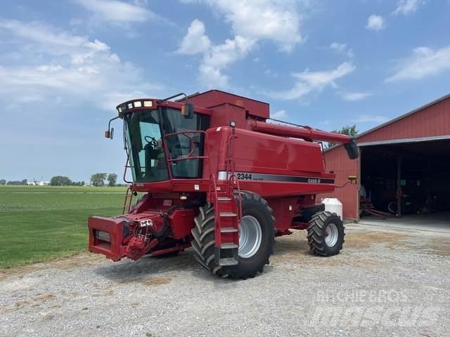Case IH 2344 Mähdrescher