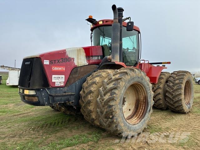 CASE STX380 Traktoren