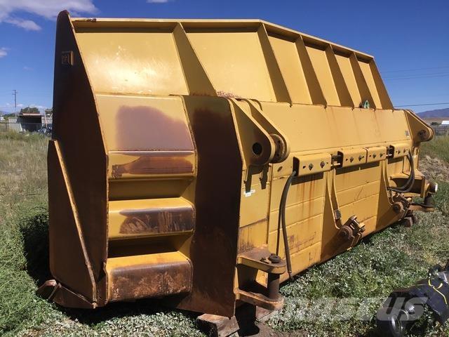 CAT  Planierschilder/Scharen