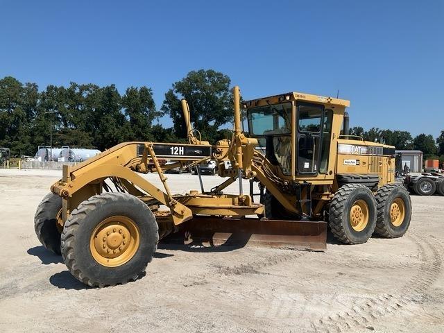CAT 12H Grader