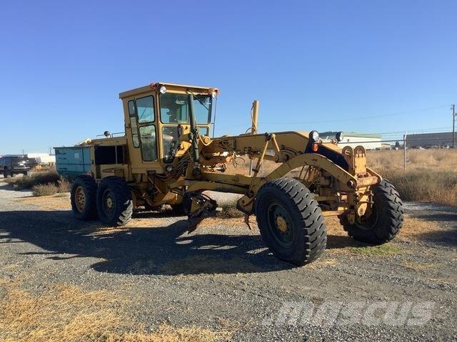 CAT 130G Grader
