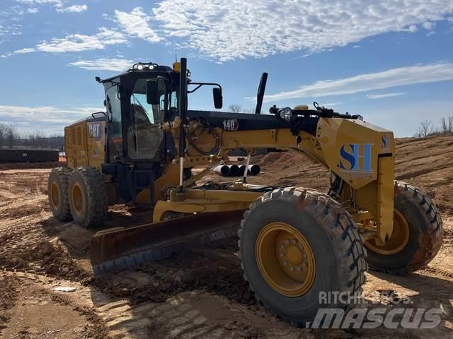CAT 140 Grader