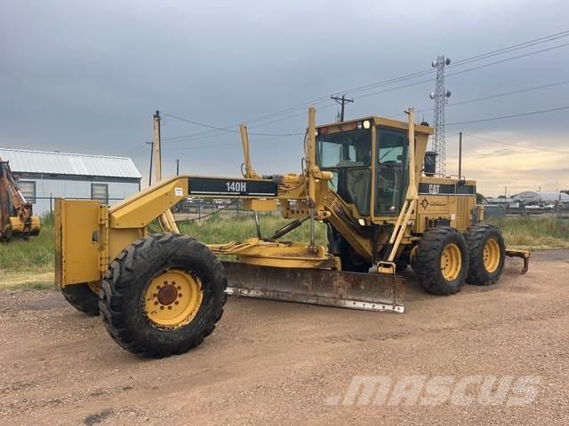 CAT 140H Grader