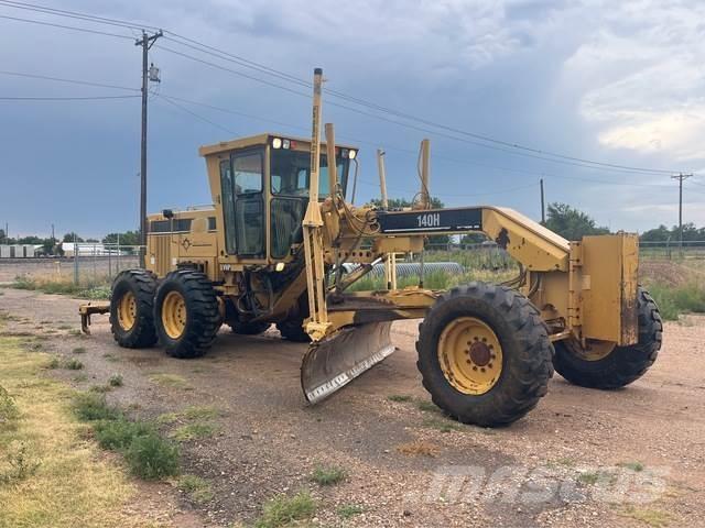 CAT 140H Grader