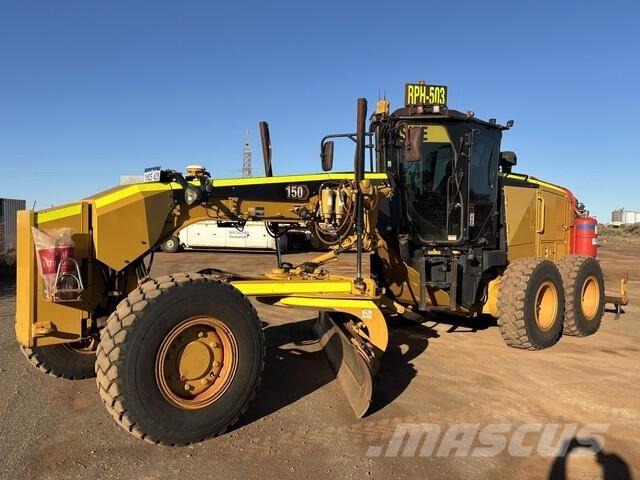 CAT 150 Grader
