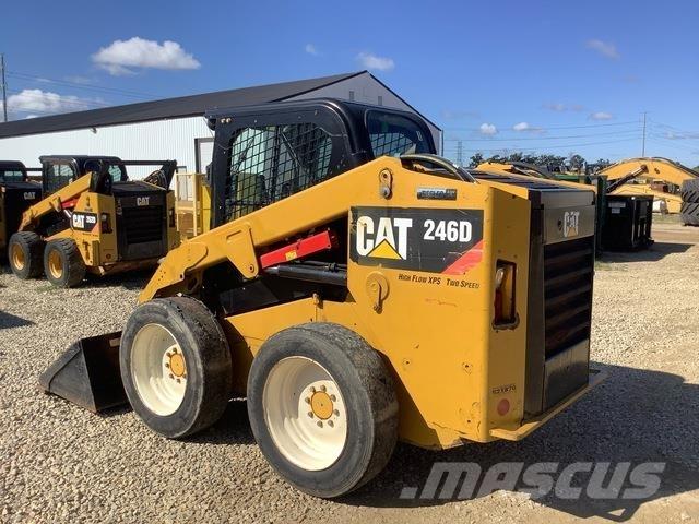 CAT 246D Kompaktlader