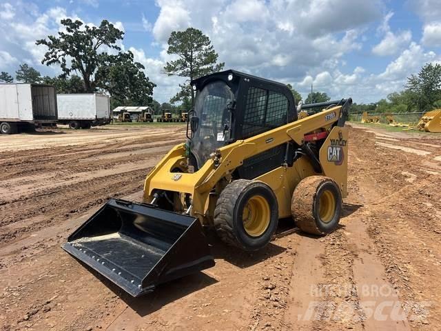 CAT 272D3 Kompaktlader