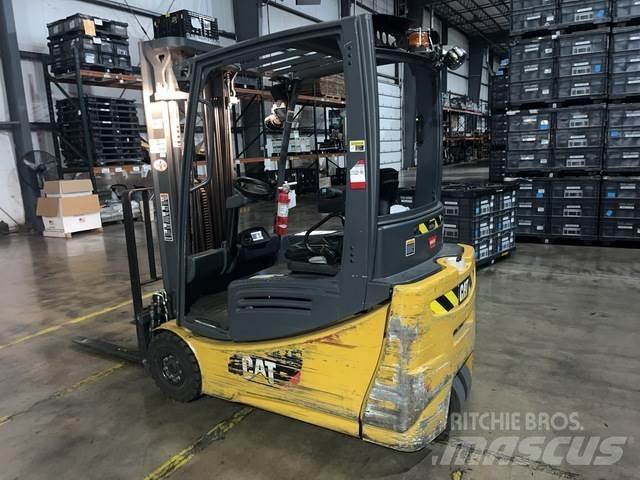 CAT 2ET3000 Elektrische heftrucks