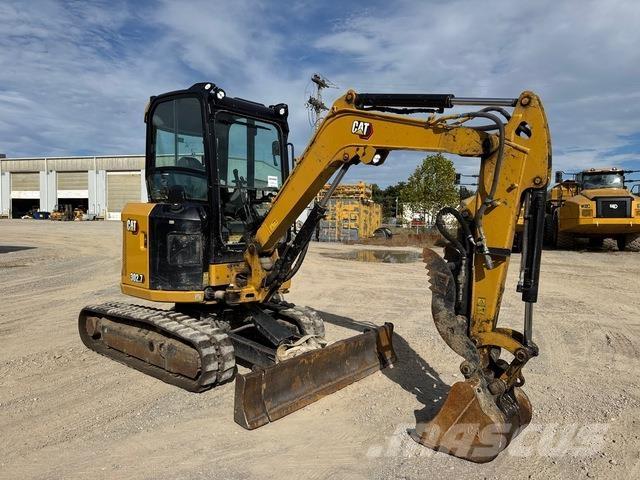 CAT 302.7 CR Raupenbagger